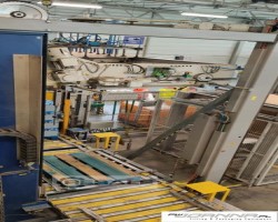 Maschine: KRONES PRESS UNIVERSAL Palettierer