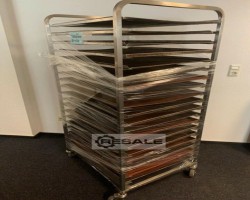 Maschine:  for 58x78cm sheets Stikkenwagen