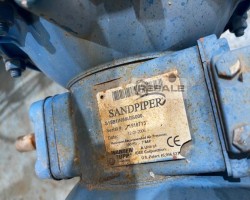 Maschine: SANDPIPER S15 B1INWABS000 Pumpen