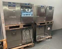 Maschine: HOBART FXS Gläserspülmaschinen