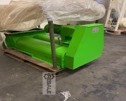 Maschine:   Doppelschnecken-Austragung