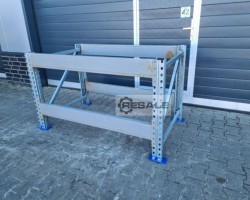 Maschine: SSI SCHäFER PR 350/600 // 1600 x 600 mm Werkbankgestell
