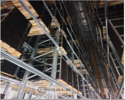 Maschine:  50 x 15 x 30 m Kühlhalle mit Regalsystem