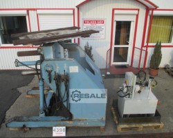 Maschine:  Hydraulic control Schweisstische