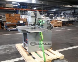 Maschine: HANG 136 DK Papierbohrmaschinen