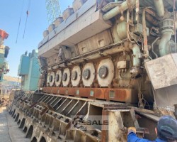 Maschine: WARTSILA SUZER 12 ZAV 40 S Dieselmotoren