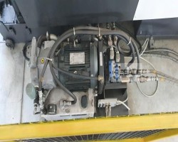 Maschine: OKUMA CORPORATION GENOS M460V-5AX Vertikale CNC Bearbeitungszentren