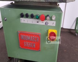 Maschine: INDUMASCH V 254 Ausklinkmaschinen