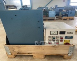 Maschine: IWASAKI Label book printing machine Etikettendruckmaschine