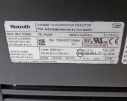 Maschine: REXROTH MSK100B-0400-NN-S1-AG2-NNNN, Synchronmotor,