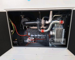 Maschine: IVECO 175 kVA Aggregate