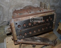 Maschine:  Extrusion heads for profiles Profilanlagen