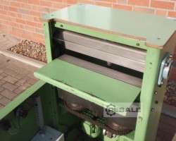 Maschine: ZCHINI Saturno Buchrückenrundmaschine