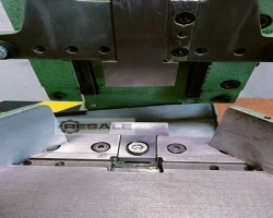 Maschine: FOELLMER M Eckenrundstoßmaschine