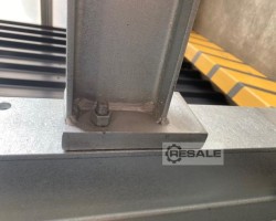 Maschine:  H:426cm Kragarmregale