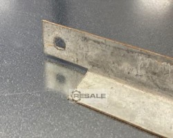 Maschine:  289 mm Regalverbinder