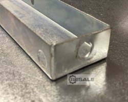 Maschine: DEXION P90/ 250 mm Regalverbinder