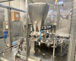 Maschine: CWM RP12 Drehtopf-Füll- und Verschließmaschine