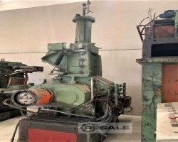 Maschine: MECCANICHE MODERNE BT2 Innenmischer