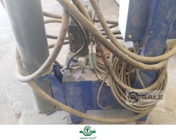 Maschine:  220 mm Hydraulischer Filterwechsler