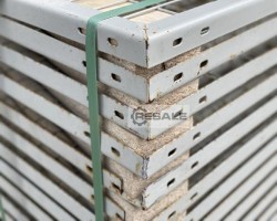 Maschine:  1200 x 1100 mm Rückwandgitter