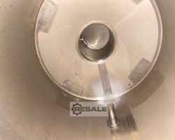 Maschine:  750l Edelstahltanks