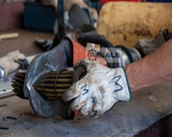 Maschine: HOLMATRO Mobile Schrottscheren