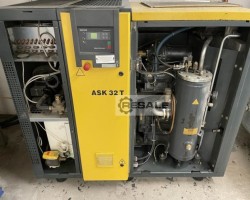 Maschine: KäSER ASK 32 T with cold dryer Schraubenkompressor