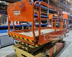 Maschine: MEC 2047ES Hebebühne Scherenarbeitsbühne