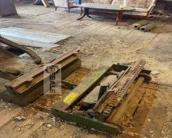 Maschine: MAYRHOFER  Holz-Fütterungswagen