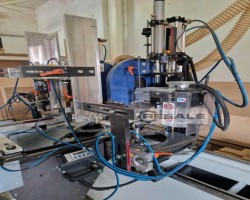 Maschine: COMEC TD2400 + CA Doppelgehrungssägen