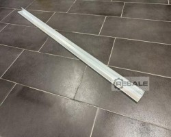 Maschine:  size: 1640 mm x 60 mm Arretierungswinkel Z-Winkel f. Regalböden