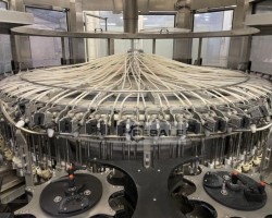 Maschine: BERTOLASO Type 63/40/6/6 Abfüllanlagen