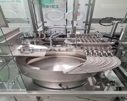 Maschine: GRONINGER DFVK 6000 + KVK 108B Abfüllanlage für Flüssigkeiten