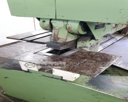 Maschine: MUBEA HIW 750 Profilstahlscheren