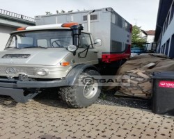 Maschine: MERCEDES Unimog Mercedes