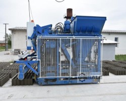 Maschine: RADINGER Ramatik 1200 Betonsteinmaschine Bodenfertiger