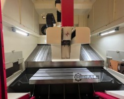Maschine: HEDELIUS CB60-1200 Vertikale CNC Bearbeitungszentren