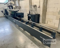 Maschine: ELUMATEC DG 244 Doppelgehrungssägen