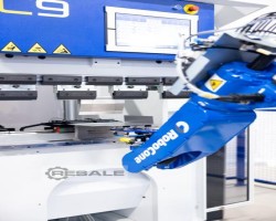 Maschine: COASTONE RoboCone RC9 CNC Abkantpressen
