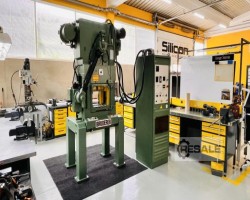 Maschine: BRUDERER BSTA 200 Schnelläuferpressen