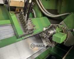 Maschine: RIKA D 8004-2 CNC Doppelspindeldrehmaschinen