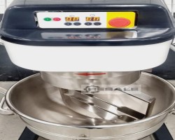 Maschine: SINMAG Planeto 60 L Planetenrührmaschinen