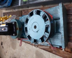 Maschine: URACA KD-624-V SO Getriebemotoren