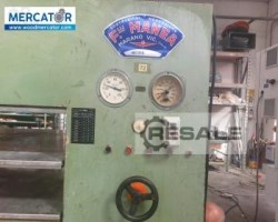 Maschine: MANEA  Holzpressen