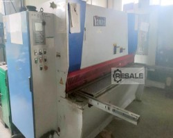 Maschine: YAWEI L6SK 6X2500 Tafelscheren