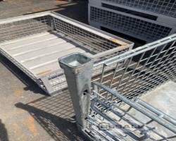 Maschine:  220 x 110 cm Gitter-Faltbox