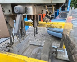 Maschine: PRESSTA EISELE Multyfor M Mehrspindelbohrmaschinen