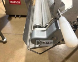 Maschine: FRITSCH 60 / 650 E Ausrollmaschinen