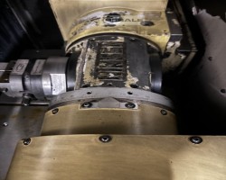 Maschine: BROTHER TC-32BN QT Vertikale Bearbeitungszentren